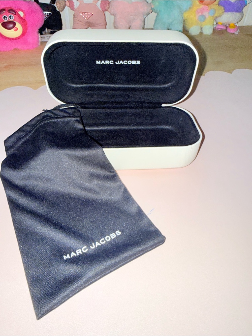 Marc Jacobs White Hard Sunglasses Case with Black Interior and Black Pouch